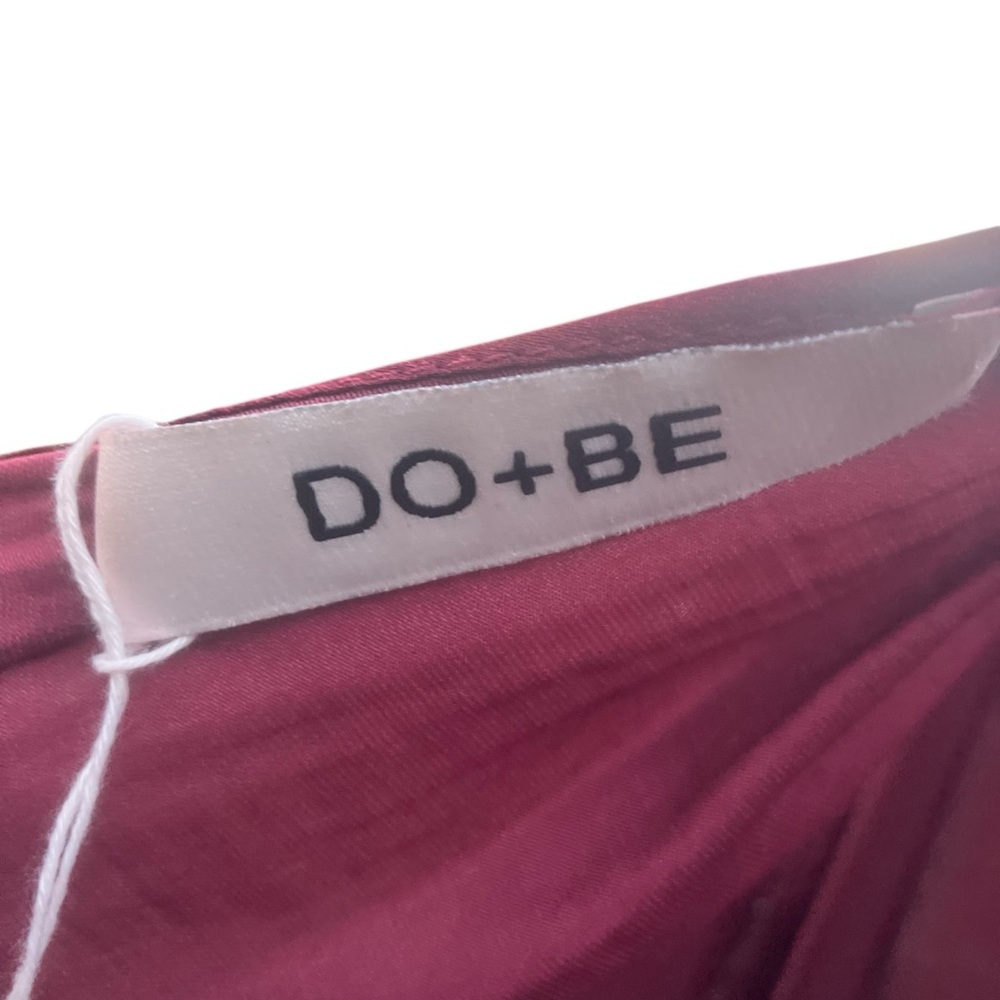 DO+BE Womens Cold Shoulder Blouse Burgundy Wine Size Small Feminine Goth - Picture 2 of 8